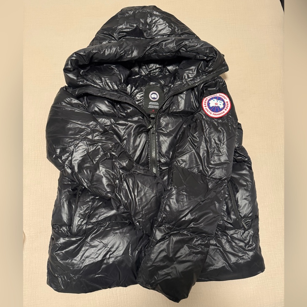 Black Hooded Men’s Puffer Jacket